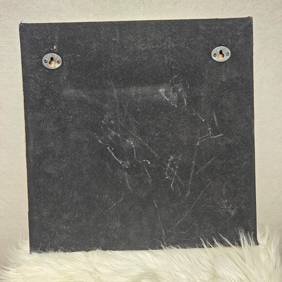 Damask Beige and Fuchsia Square 3-D Wall Hanging - Picture 6 of 6